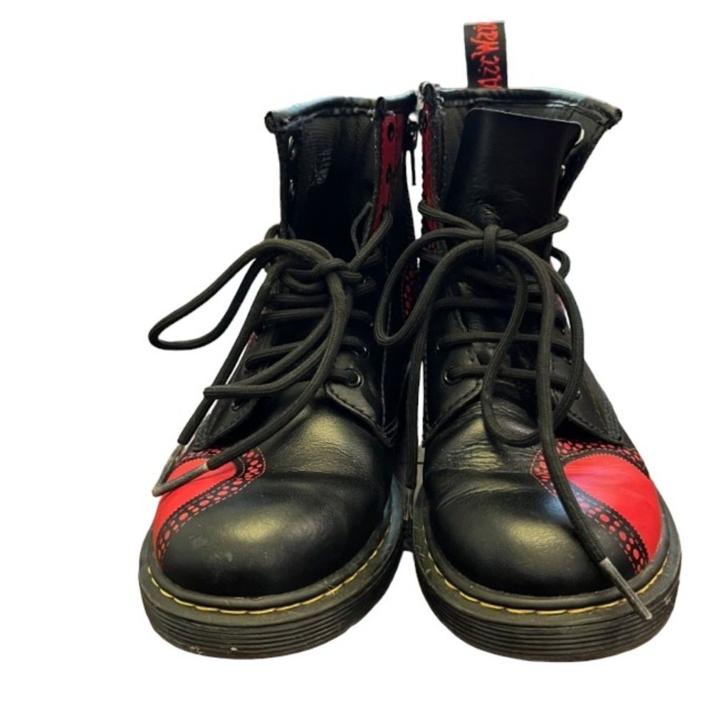 Dr Martens Youth Delaney Heart Boots - Picture 3 of 13